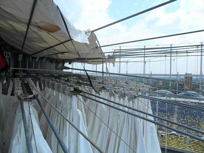 Liamanoliustadion bukarest12 702x526t5 ic