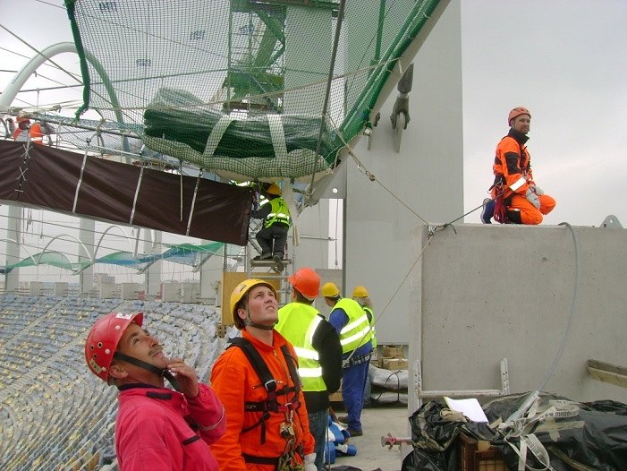 Liamanoliustadion bukarest25 701x526t5 ic